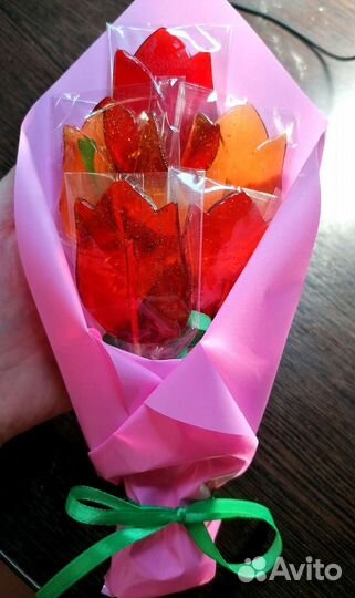 Леденцы на палочке, тюльпаны