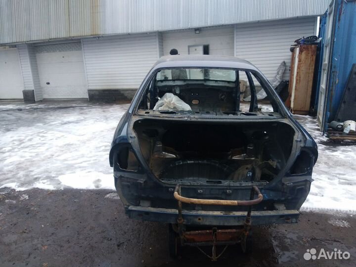 Задняя часть кузова Ниссан Альмера Классик