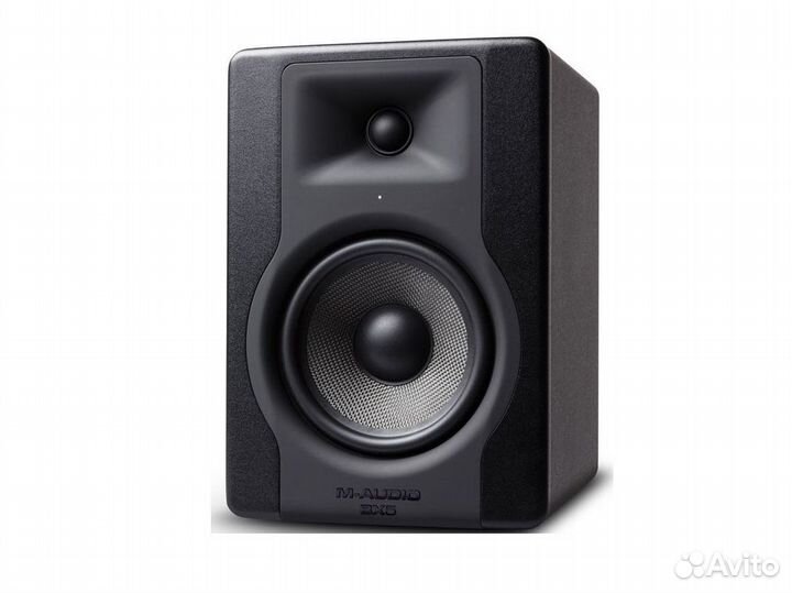 M-Audio BX5 D3 активный монитор