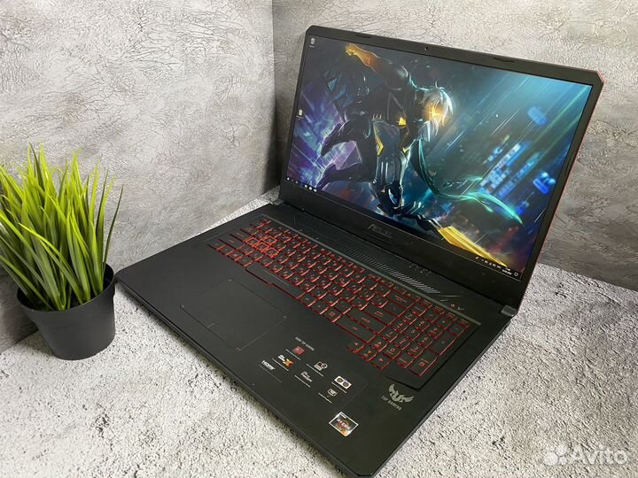 Большой мощный игровой ноутбук Asus 17,3