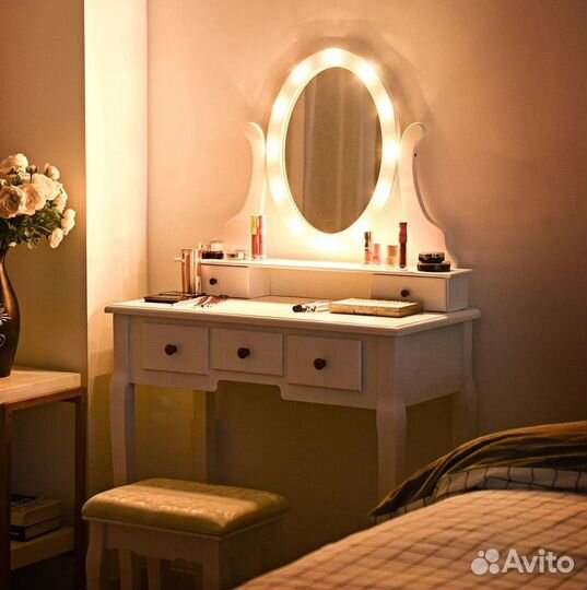 Зеркало с подсветкой на стену