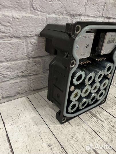 Блок ABS Bmw 7 E65/E66 3.0 TD 2005г. 006