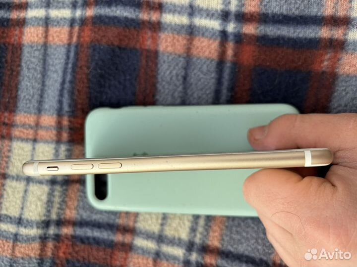 iPhone 7, 32 ГБ