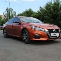 Nissan Altima 2.5 CVT, 2019, 46 000 км, с пробегом, цена 1 700 000 руб.