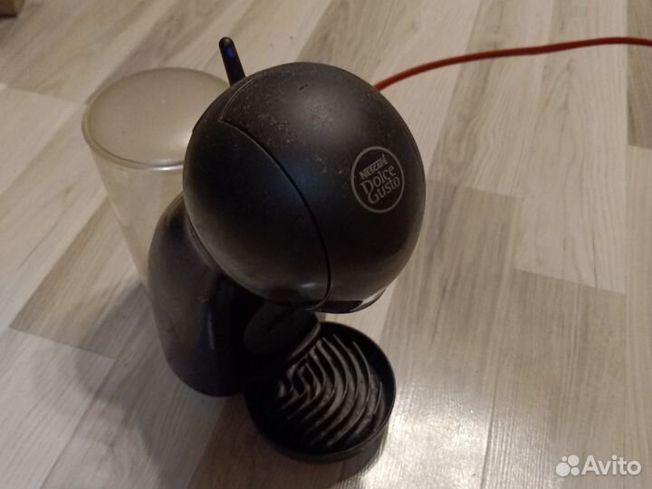 Капсульная кофемашина dolce gusto