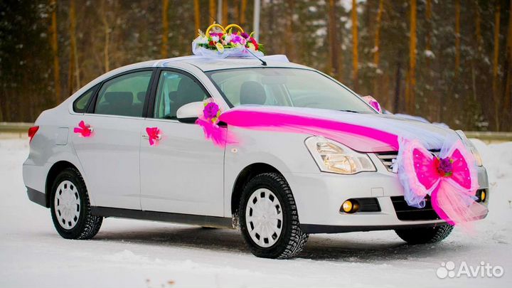 Свадебные украшения на машину и выписка из роддома