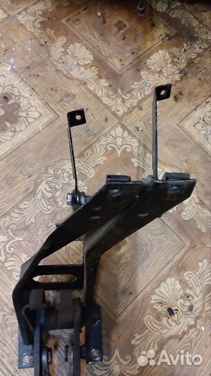 Газ 21 педальный узел