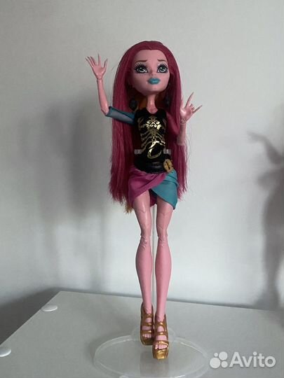 Кукла монстр хай