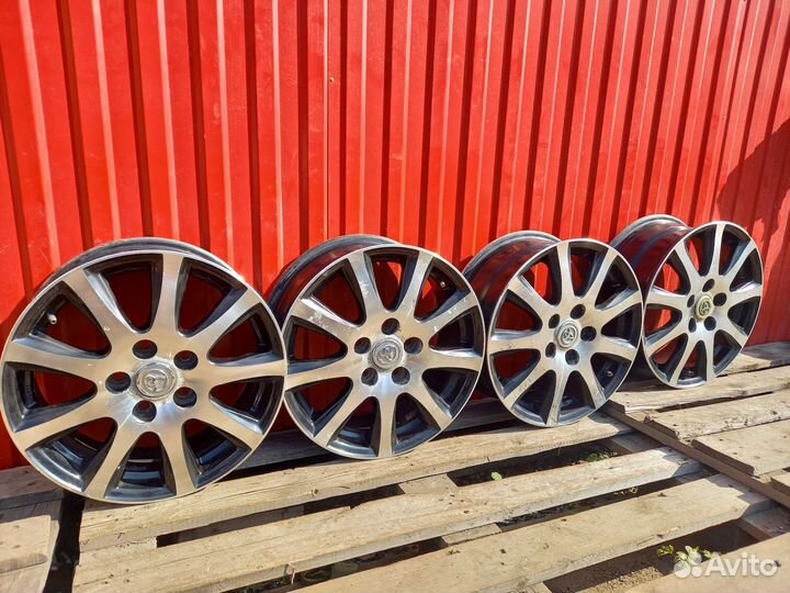 Литые диски Toyota r16