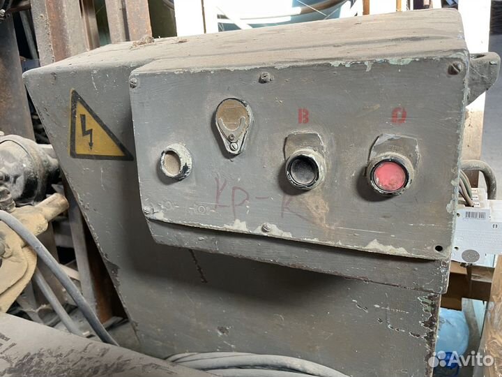 Деревообрабатывающий фугавальный станок сф 4 К