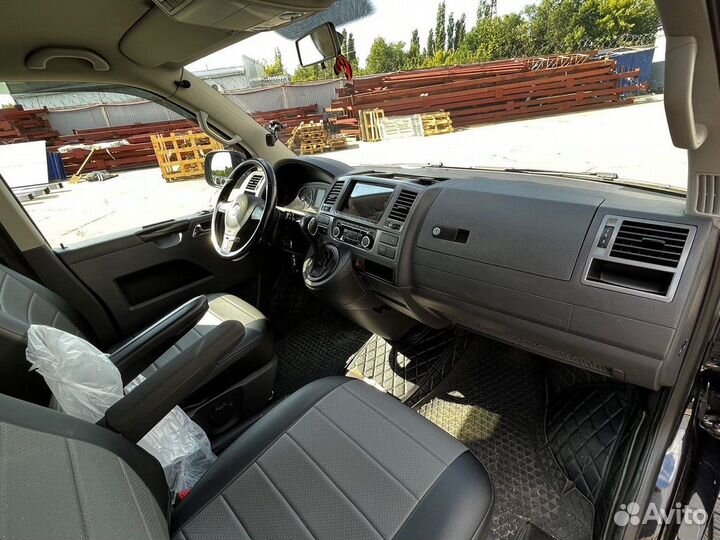 Volkswagen Caravelle 2.0 AMT, 2014, 165 000 км
