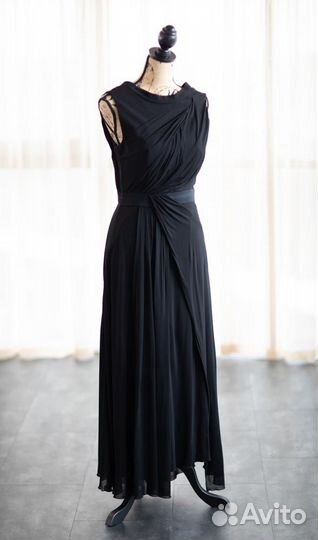 Роскошное вечернее платье с драпировками Karen Mil