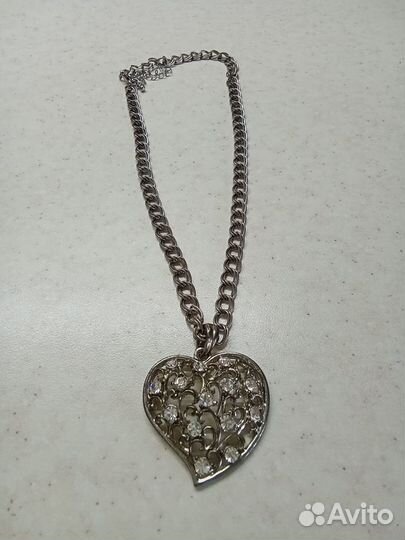 Украшения: финифть, керамика, бижутерия