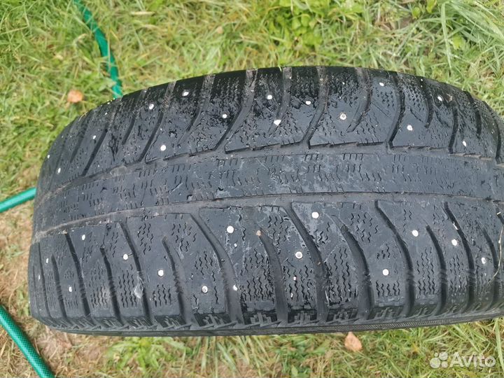 Bridgestone Ice Cruiser 7000 205/55 R16