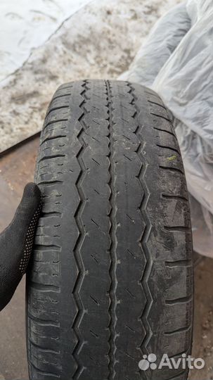 Hankook Radial RA08 215/70 R16C 108