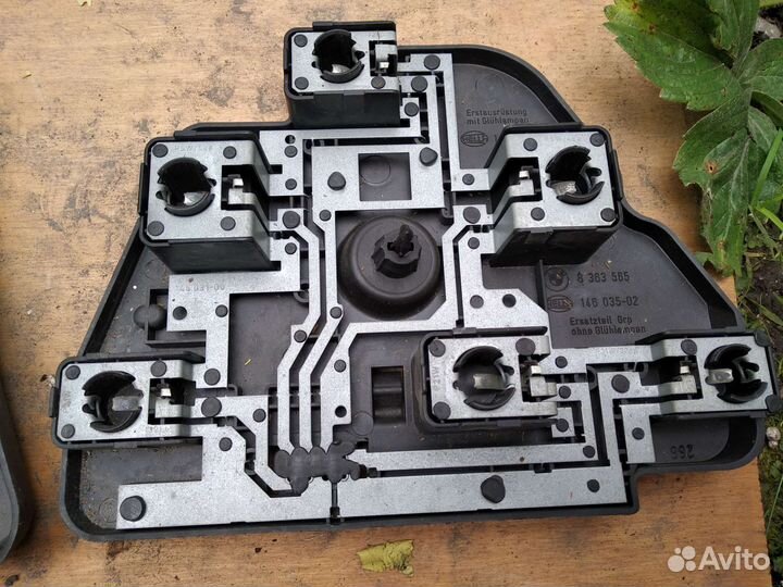 Крышка заднего фанаря на Е39