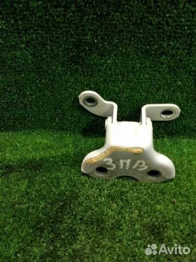 Петля двери задней правой Lexus GX J150