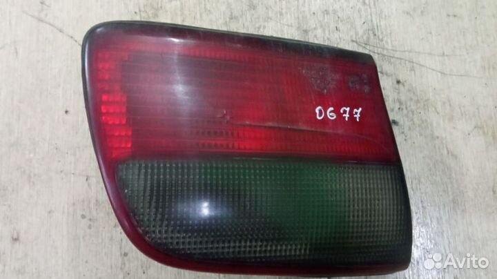 Задний фонарь багажника 2шт Opel Omega B седан