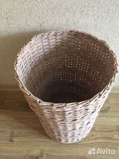 Корзина для белья из бумажной лозы