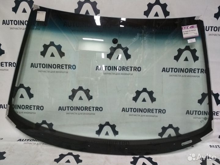 Стекло лобовое Audi A4