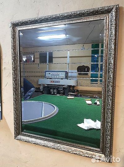 Зеркало с подсветкой на заказ