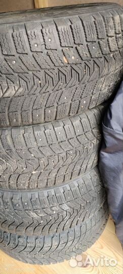 Michelin Latitude X-Ice North 3 215/55 R16