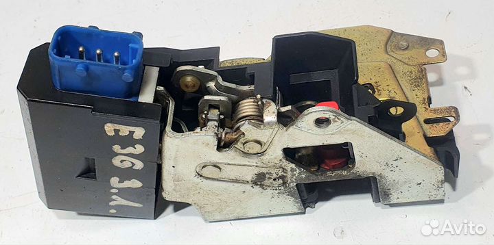 Замок двери задней левой BMW E36