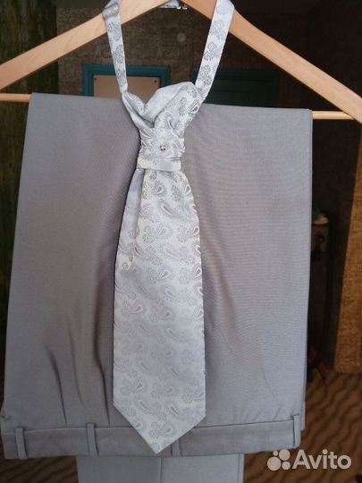 Свадебный костюм тройка мужской