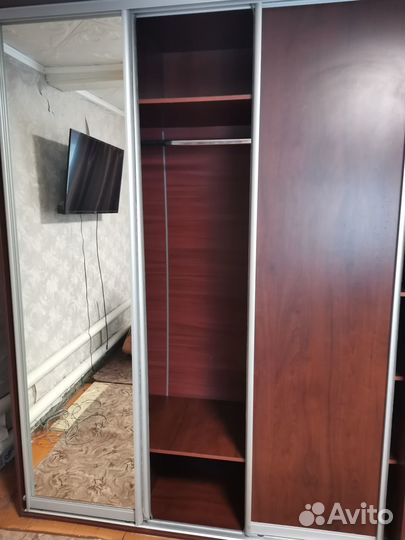 Шкаф купе с зеркалом бу