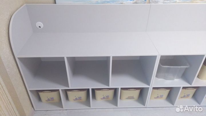 Стеллаж для игрушек