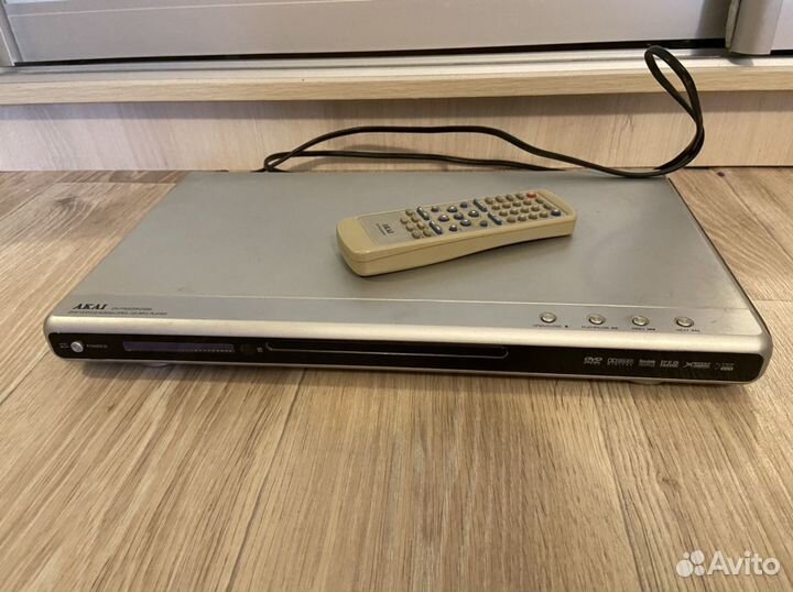DVD плеер akai караоке