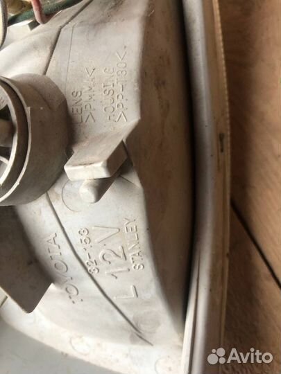 Поворотник левый toyota vista 94-98