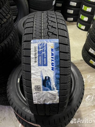 Sailun Ice Blazer Alpine 205/60 R16 96H