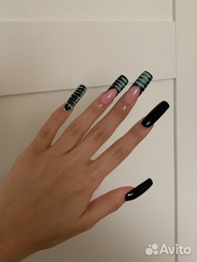 Маникюр, наращивание ногтей