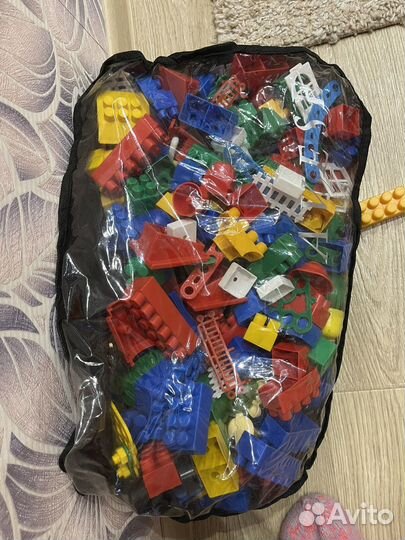 Огромный пакет игрушек