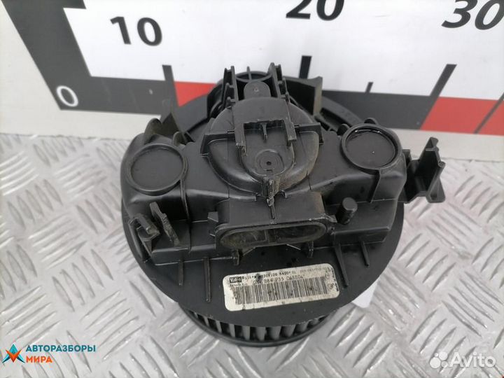 Моторчик печки Renault Megane 2 рест. 2007