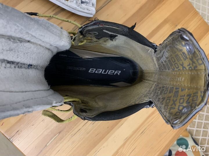 Хоккейные коньки Bauer Nexus 1000