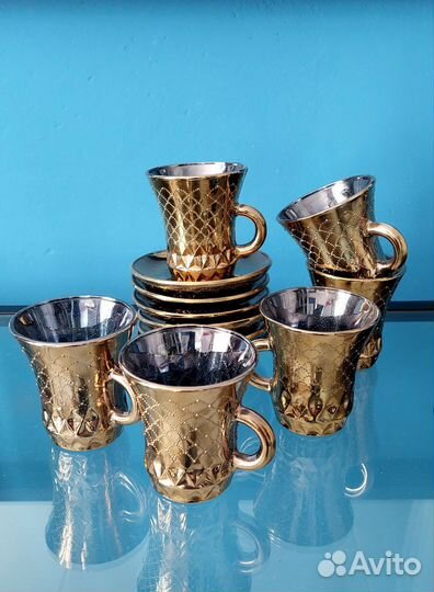 Сервиз чайный. Посуда. Корзина