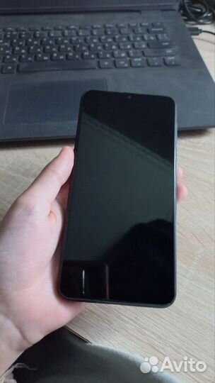 Samsung Galaxy A10, 2/32 ГБ