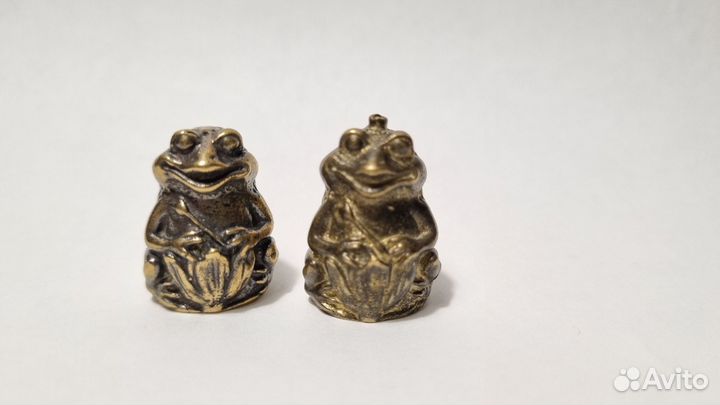 Наперсток лягушка