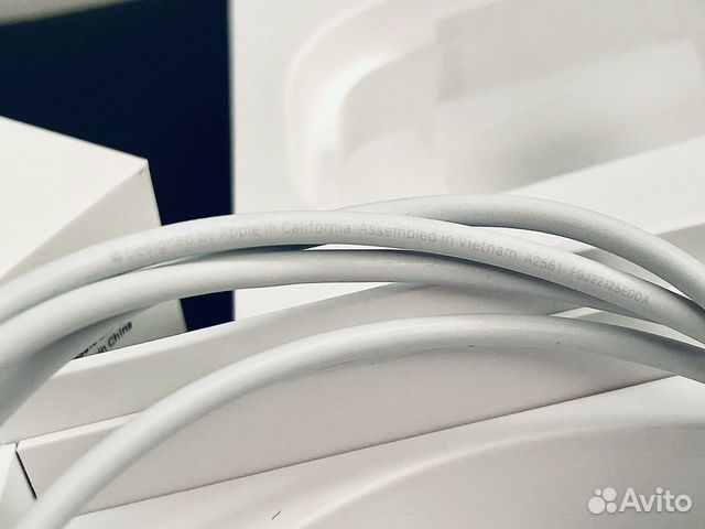 Новый кабель Apple Lightning - USB-C 1m (оригинал)