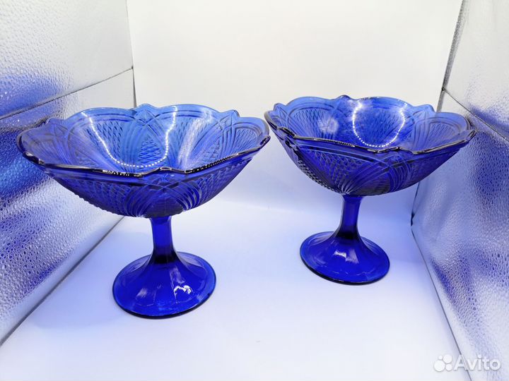 Ваза на ножке Конфетница Цветное Синее Стекло СССР