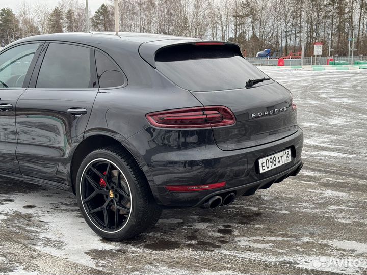 Фонари задние Porsche Macan