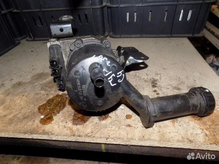 Насос гидроусилителя C4 II 2011