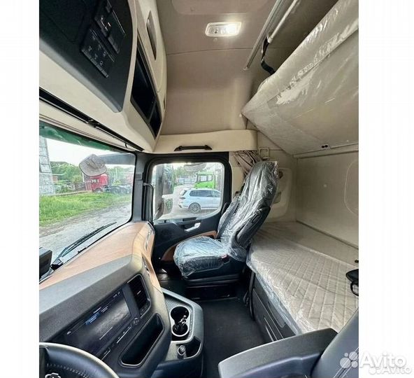 Shacman (Shaanxi) SX4188YY381, 2023