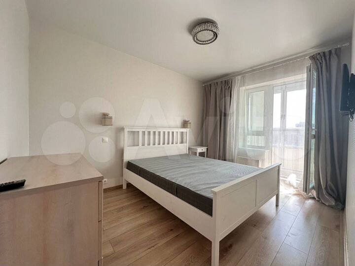 3-к. квартира, 81 м², 8/16 эт.