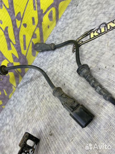 Датчик абс ABS передний Ларгус Логан Сандеро