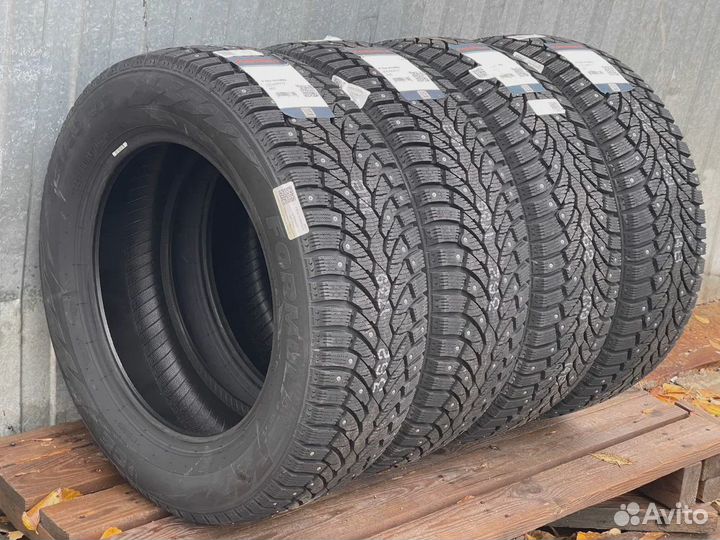 Pirelli Formula Ice 215/60 R16