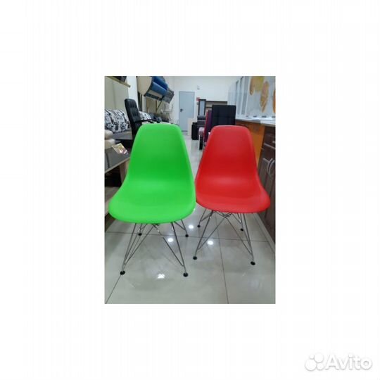 Дизайнерский стул Eames DSR (Cindy Iron)