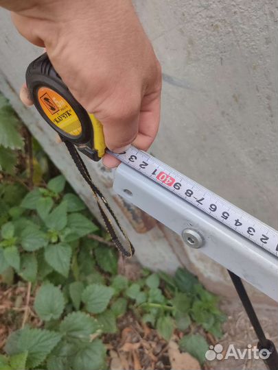 Подъемный механизм для дивана